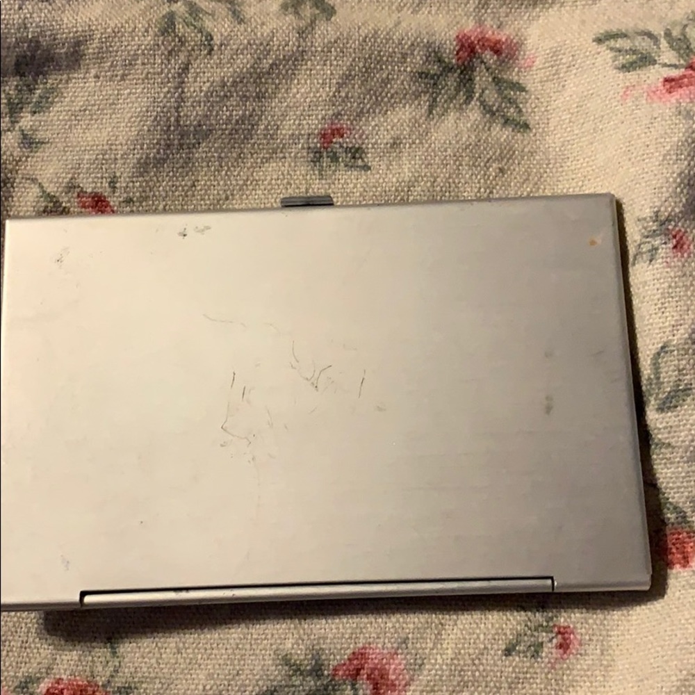 Silver Scroll Heart Lavender CenterStone Card Case - Picture 2 of 4